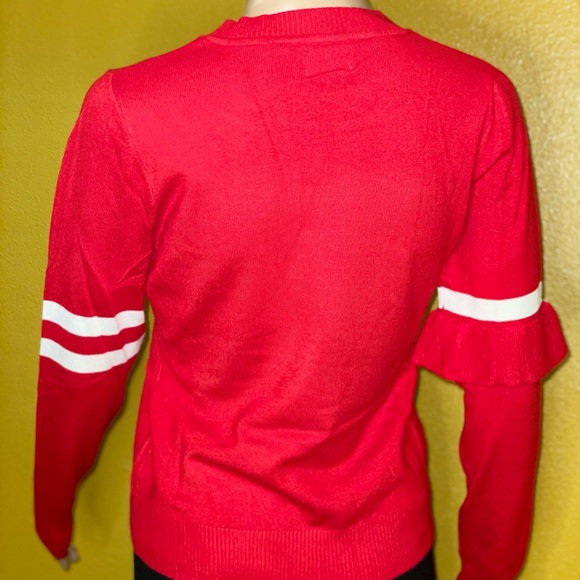 Long Sleeve Sweater Knit Top w/Stripe Detail - Picture 6 of 8